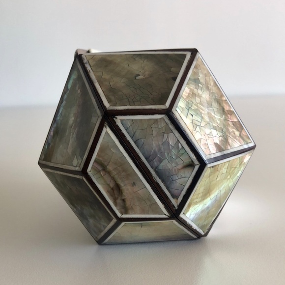 Celestina Mother of Pearl Geometric Clutch - Picture 6 of 10